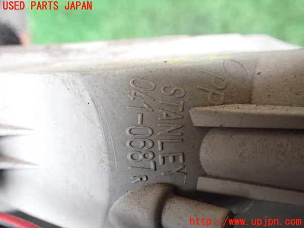 1UPJ-28401160]アストンマーティン・DB7(AM7)右ウィンカーレンズ 中古_m0003.jpg