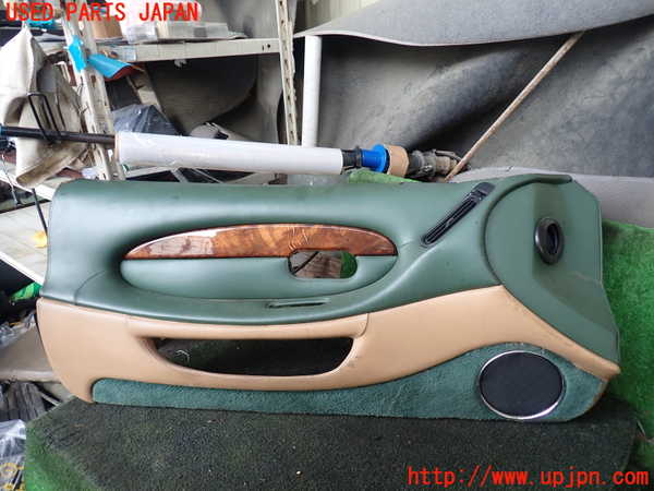 1UPJ-28401264]アストンマーティン・DB7(AM7)左ドア内張り 中古_m0001.jpg