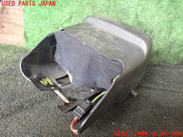 1UPJ-28407905]アストンマーティン・DB7(AM7)コラムカバー 中古_m0002.jpg