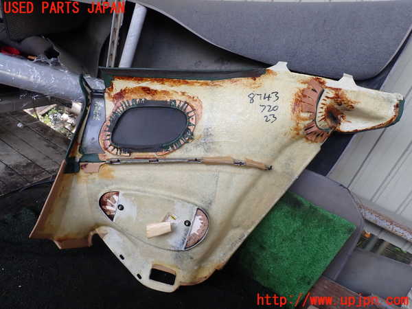 1UPJ-28407680]アストンマーティン・DB7(AM7)左リアピラートリム 中古_m0004.jpg