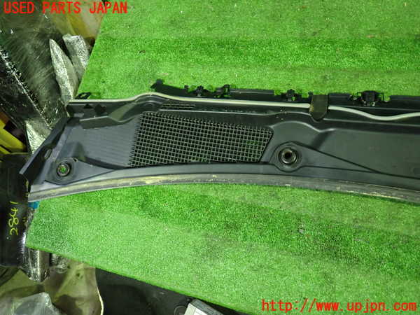 1UPJ-28411190]ベンツ A200 d w177(177012)カウルトップ 中古_m0005.jpg