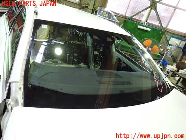 1UPJ-28411195]ベンツ A200 d w177(177012)フロントガラス 中古 AS1 M1244-1 DOT 682_m0001.jpg