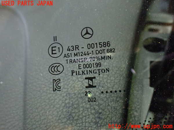 1UPJ-28411195]ベンツ A200 d w177(177012)フロントガラス 中古 AS1 M1244-1 DOT 682_m0004.jpg