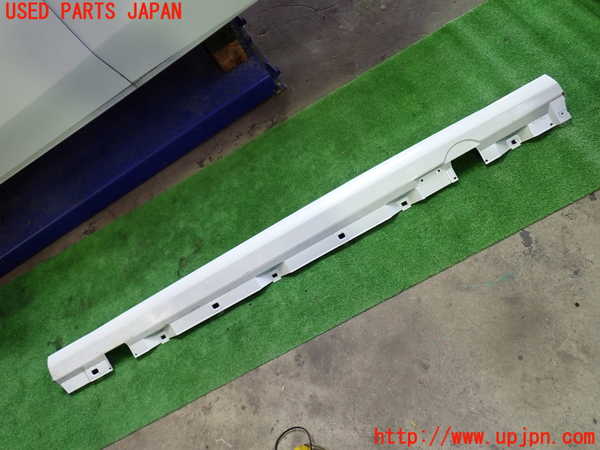 1UPJ-28411392]ベンツ A200 d w177(177012)左サイドステップ 中古_m0001.jpg
