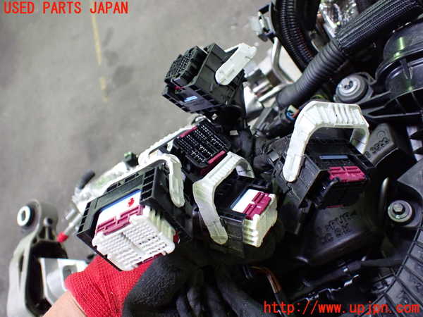 1UPJ-28412010]ベンツ A200 d w177(177012)エンジン 654 中古_m0003.jpg