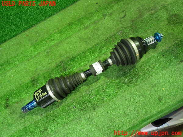 1UPJ-28414015]ベンツ A200 d w177(177012)左フロントドライブシャフト 中古_m0001.jpg