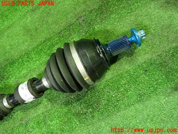1UPJ-28414015]ベンツ A200 d w177(177012)左フロントドライブシャフト 中古_m0002.jpg