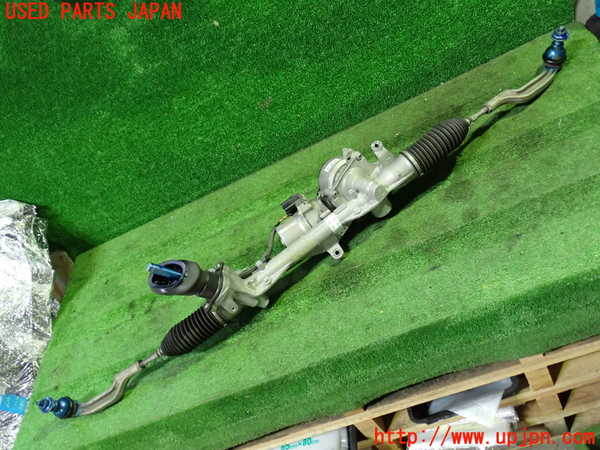 5UPJ-28414235]ベンツ A200 d w177(177012)パワステギアボックス 中古_m0001.jpg