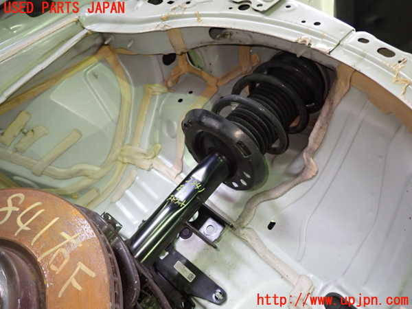 1UPJ-28415015]ベンツ A200 d w177(177012)右フロントストラット 中古_m0001.jpg