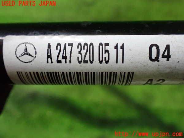 1UPJ-28415440]ベンツ A200 d w177(177012)フロントスタビライザー 中古_m0004.jpg