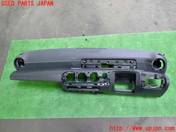 1UPJ-28417505]ベンツ A200 d w177(177012)ダッシュボード 中古_m0001.jpg