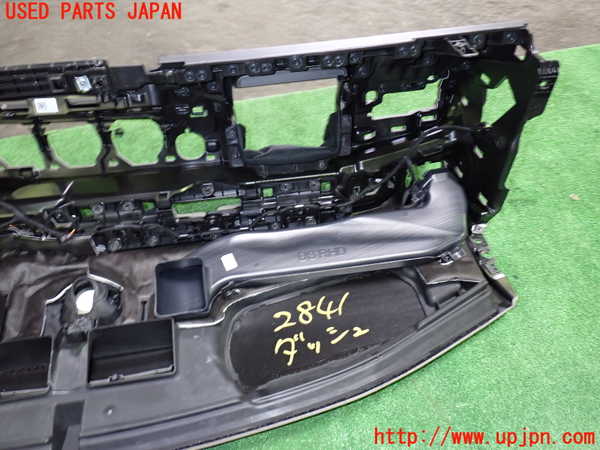 1UPJ-28417505]ベンツ A200 d w177(177012)ダッシュボード 中古_m0004.jpg