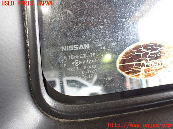 1UPJ-28421380]フェアレディZ(CZ32)右クォーターガラス M283 中古_m0002.jpg