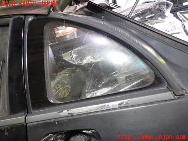 1UPJ-28421382]フェアレディZ(CZ32)左クォーターガラス M283 中古_m0001.jpg