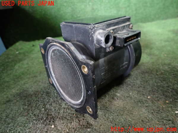 5UPJ-28426320]フェアレディZ(CZ32)エアフロメーター 中古_m0002.jpg