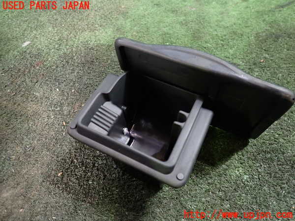1UPJ-28427821]フェアレディZ(CZ32)灰皿1 中古_m0002.jpg