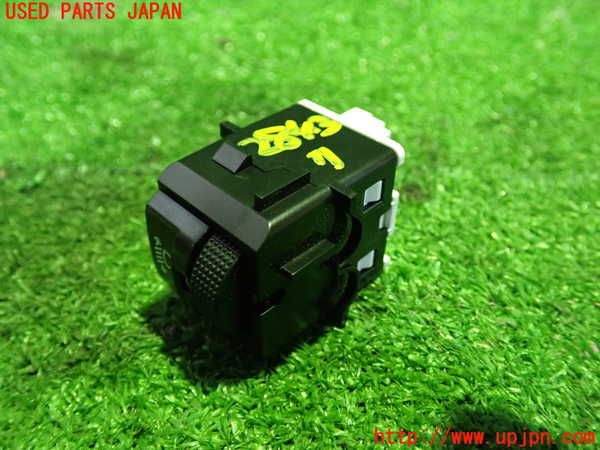 1UPJ-28436312]プジョー・RIFTER(リフター)(K9PYH01)スイッチ7(レベライザー) 中古_m0002.jpg
