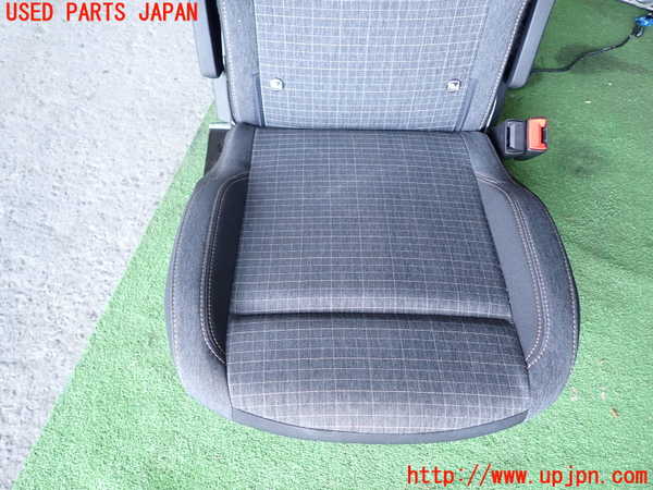 1UPJ-28437125]プジョー・RIFTER(リフター)(K9PYH01)2列目シート 中古_m0002.jpg