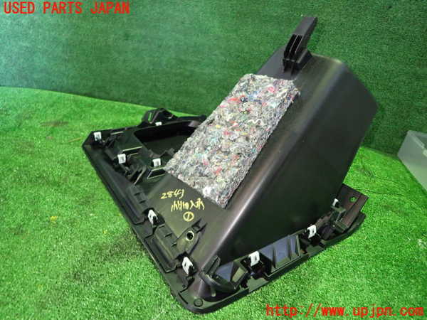 1UPJ-28437841]プジョー・RIFTER(リフター)(K9PYH01)小物入れ1 中古_m0003.jpg
