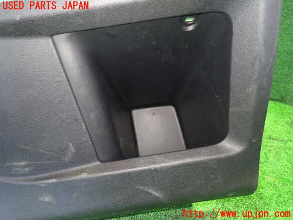 1UPJ-28437841]プジョー・RIFTER(リフター)(K9PYH01)小物入れ1 中古_m0005.jpg
