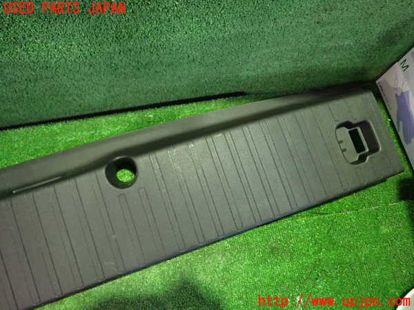 1UPJ-28437772]プジョー・RIFTER(リフター)(K9PYH01)ラゲッジトレイ2 中古_m0002.jpg