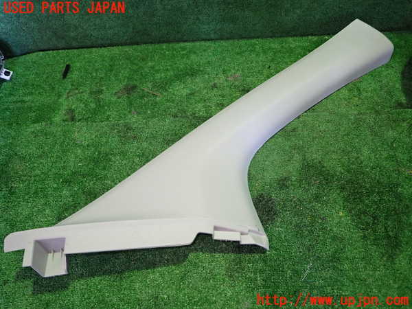 1UPJ-28437655]プジョー・RIFTER(リフター)(K9PYH01)右フロントピラートリム 中古_m0001.jpg