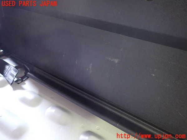 1UPJ-28437675]プジョー・RIFTER(リフター)(K9PYH01)右リアピラートリム 中古_m0005.jpg
