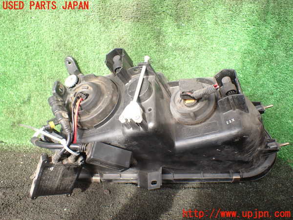 1UPJ-28441132]デリカ スペースギア(PD6W)左ヘッドライト 社外LED 中古_m0003.jpg