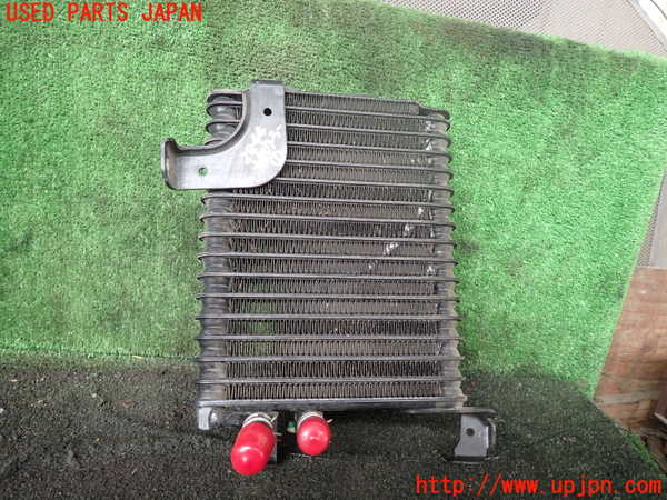 5UPJ-28442481]デリカ スペースギア(PD6W)オイルクーラー1 中古_m0001.jpg