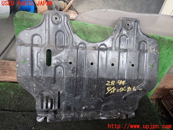 1UPJ-28442170]デリカ スペースギア(PD6W)エンジンアンダーカバー 中古_m0001.jpg