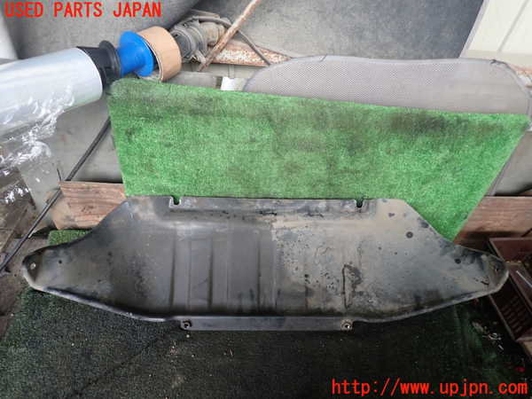 1UPJ-28441721]デリカ スペースギア(PD6W)アンダーカバー1 中古_m0002.jpg