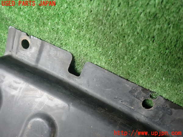 1UPJ-28441722]デリカ スペースギア(PD6W)アンダーカバー2 中古_m0002.jpg