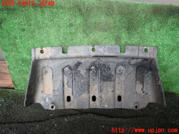 1UPJ-28441722]デリカ スペースギア(PD6W)アンダーカバー2 中古_m0003.jpg