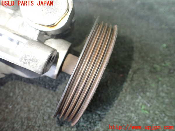 1UPJ-28444250]デリカ スペースギア(PD6W)パワステポンプ 中古_m0003.jpg