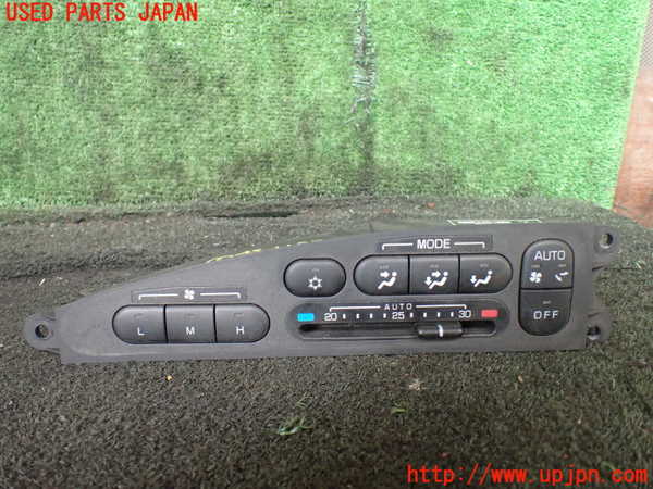 1UPJ-28446310]デリカ スペースギア(PD6W)スイッチ5 (リヤエアコン) 中古_m0001.jpg