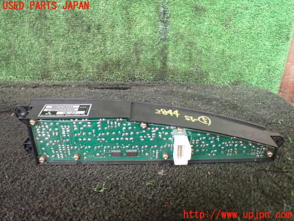 1UPJ-28446310]デリカ スペースギア(PD6W)スイッチ5 (リヤエアコン) 中古_m0002.jpg