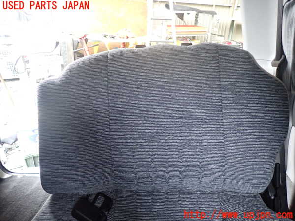 1UPJ-28447265]デリカ スペースギア(PD6W)左3列目シート 中古_m0002.jpg