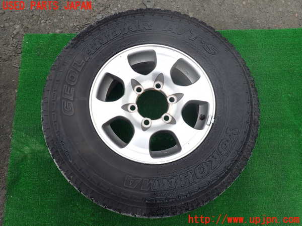 1UPJ-28449026]デリカ スペースギア(PD6W)タイヤ　ホイール　1本① 225/80R15 中古_m0001.jpg