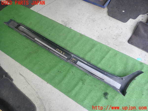 1UPJ-28451390]セルシオ(UCF31)右サイドステップ 中古_m0002.jpg