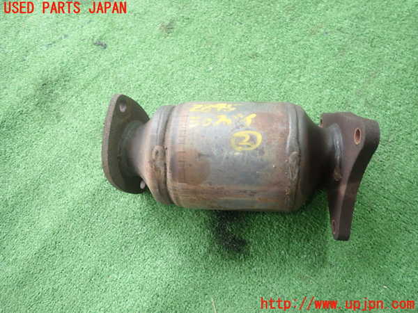 1UPJ-28452662]セルシオ(UCF31)触媒2 (左側) 中古_m0001.jpg