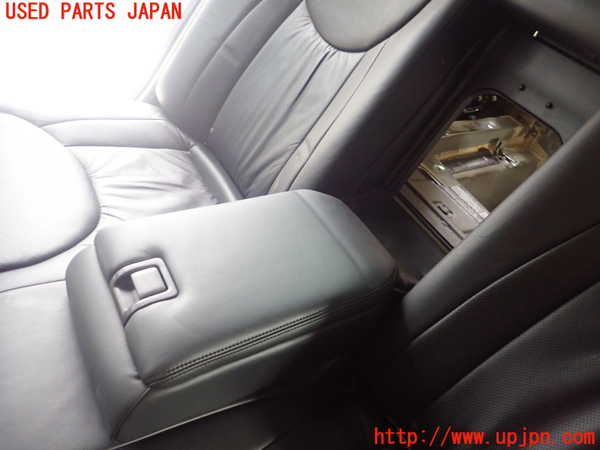 1UPJ-28457385]セルシオ(UCF31)リアシート 中古_m0002.jpg