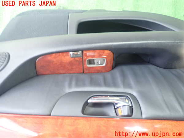1UPJ-28451324]セルシオ(UCF31)左後ドア内張り 中古_m0002.jpg