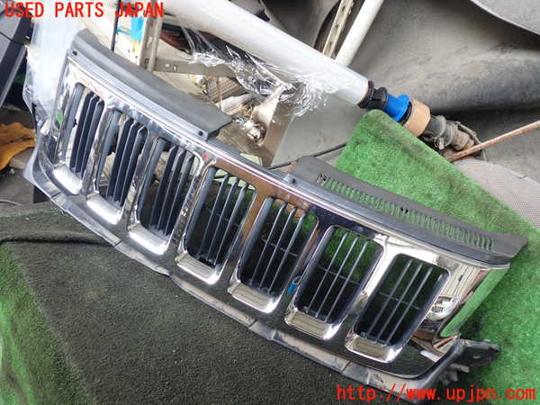 1UPJ-28461050]ジープ・グランドチェロキー(WK36)ラジエターグリル 中古_m0001.jpg