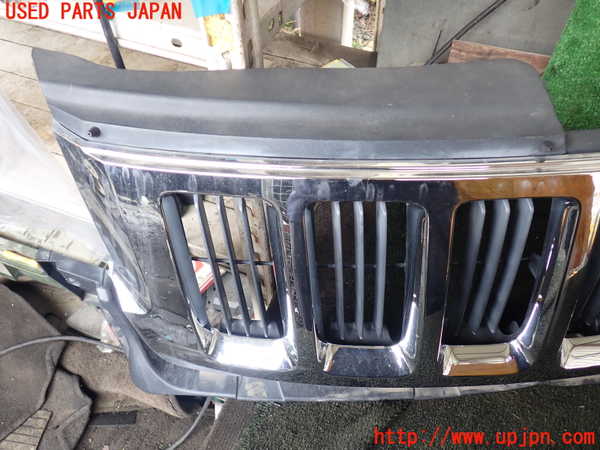 1UPJ-28461050]ジープ・グランドチェロキー(WK36)ラジエターグリル 中古_m0003.jpg