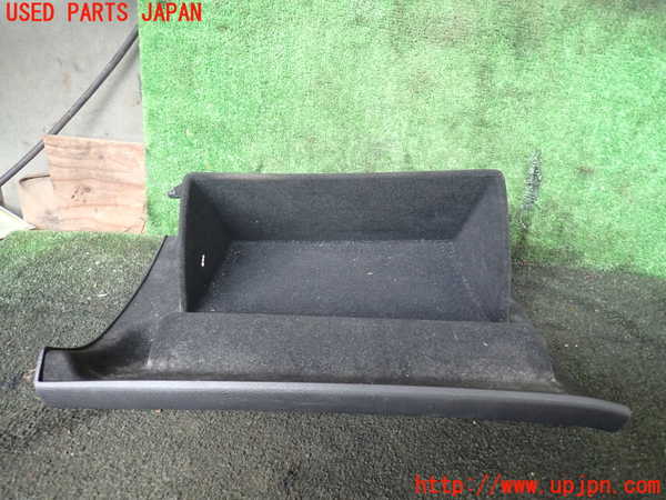 1UPJ-28467516]ジープ・グランドチェロキー(WK36)グローブボックス1 中古_m0003.jpg