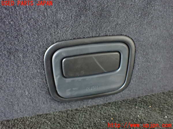 1UPJ-28467771]ジープ・グランドチェロキー(WK36)ラゲッジトレイ1 中古_m0002.jpg