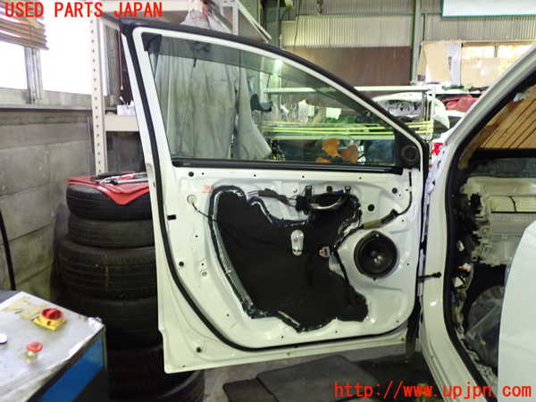 1UPJ-28471260]CR-V ハイブリッド(e：HEV)(RT6)左前ドア 43R-000187 中古_m0005.jpg