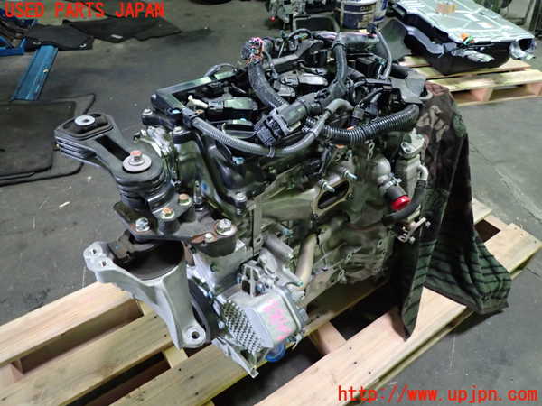 1UPJ-28472010]CR-V ハイブリッド(e：HEV)(RT6)エンジン LFB 4WD 中古_m0001.jpg