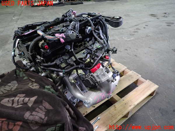 1UPJ-28472010]CR-V ハイブリッド(e：HEV)(RT6)エンジン LFB 4WD 中古_m0003.jpg