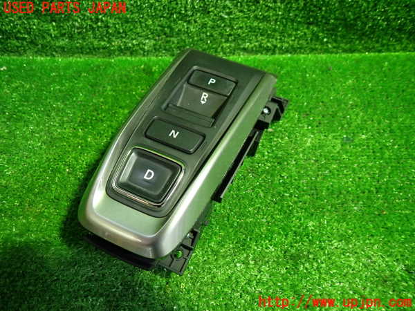 1UPJ-28476306]CR-V ハイブリッド(e：HEV)(RT6)スイッチ1 (シフト) 中古_m0001.jpg